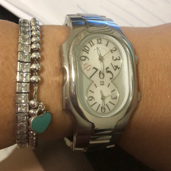 COPY - Watch - Picture 5 of 10